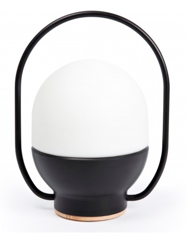 Lámpara Portatil Take Away diseñado por Nahtrang de Faro