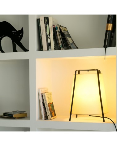 Lámpara Sobremesa Pequeña Akane diseñada por Pepe Llaudel de Faro